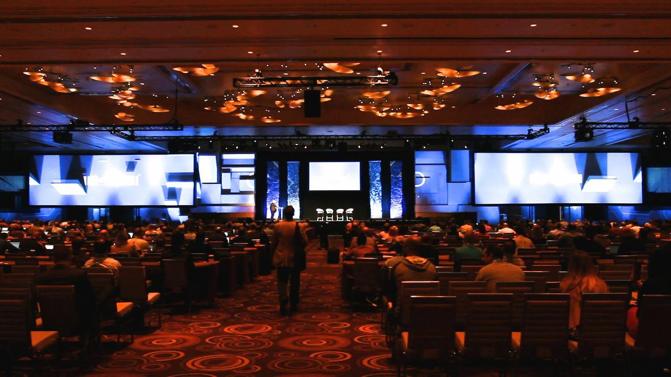 Talk location deetails advance business create team process atmosphere manage business guests venue venue venue matter budget budget attendees attend guests team team guests track define money define planning an event