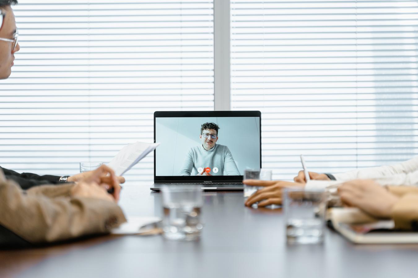 What is a virtual meeting virtual meeting software video conferencing virtual meetings successful virtual meeting schedule meetings virtual meetings